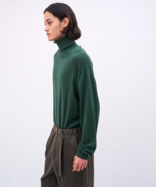 ATON SMOOTH SUVIN | タートルネックセーター - UNISEX GREEN