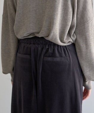 YECCA VECCA ベルテッドカルゼ起毛ワイドパンツ Charcoal Gray