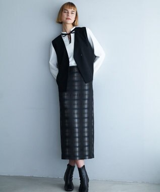 ICB 【洗える】シャイニーオンブレーチェック ストレートスカート ブラック系