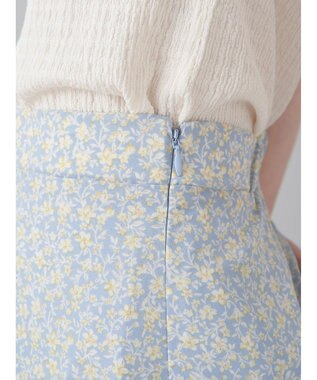 earth music&ecology フラワープリントフレアスカート Sax