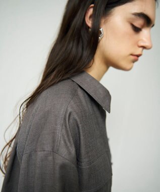 GRACE CONTINENTAL トリアセリネンオーバーシャツ チャコール