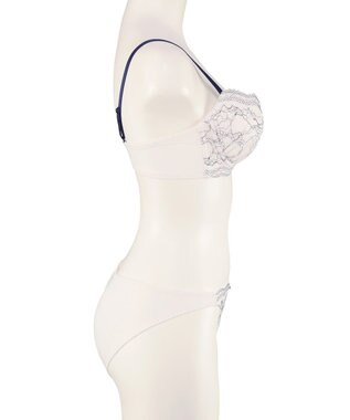 San-ai Resort（三愛水着楽園） 【SALE】クラシカルレースふわもりブラセット 【northerly】 ホワイト