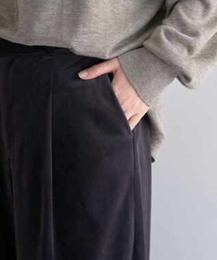 YECCA VECCA ベルテッドカルゼ起毛ワイドパンツ Charcoal Gray