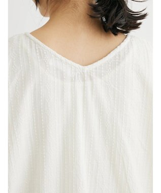 Green Parks インド綿　ＳＥＴ２点　マルチ刺繍ブラウス＋タンク Off White