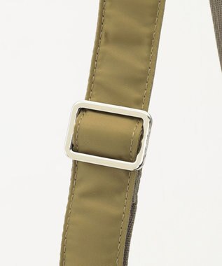 Y'SACCS 【ムック本掲載】ツイルナイロン　スクエアトート　Mサイズ スモーキーイエロー