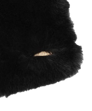 MOONBAT 【大人百花1月号掲載】FURLA フェイクファーマフラー ベルト差し込み ファーティペット ロゴプレート付 ブラック