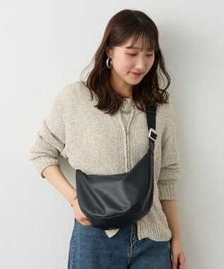 russet ソフトレザーラウンドショルダーバッグ(CE-1326-WEB) Black2