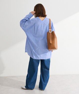 Green Parks 綿麻混Ｖネックオーバーサイズシャツ Sax