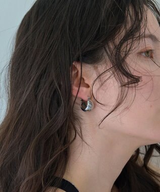 Phoebe 〈金属アレルギー対応〉ドームメタルフープピアス/シルバー　シンプル/大振り シルバー