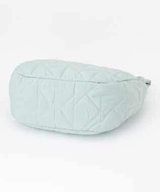 LA BAGAGERIE 【maison vert】 【超軽量！】キルティングショルダーバッグ ライトブルー
