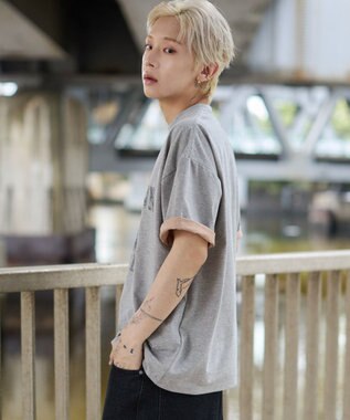 WEGO 【ユニセックス着用ITEM】バイカラーロゴT（SS） グレー
