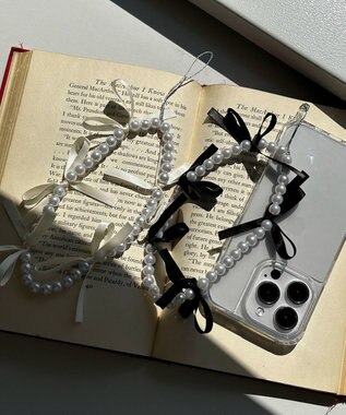 WEGO リボンパールストラップキーホルダー ホワイト