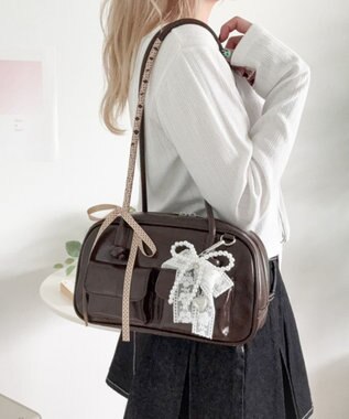 WEGO レイヤーリボンチャーム付きボストンバッグ ブラウン