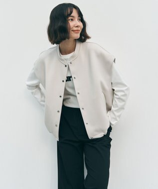 UNFILO L BEAUTY FORM JERSEY スリーブレス ブルゾン グレージュ