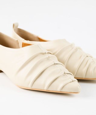 BONTRE 【MIONOTIS/ミオノティス】センターギャザーパンプス/552B アイボリー