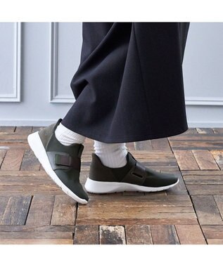 ing <ing>【レイン対応】ストレッチハンズフリースニーカー