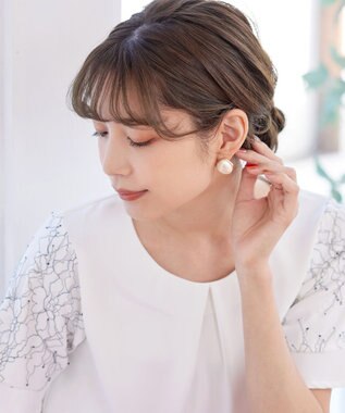 Tiaclasse 縁ありパールピアス ゴールド