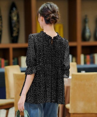 Tiaclasse 【前後2way・洗える】シアープリーツブラウス ドット