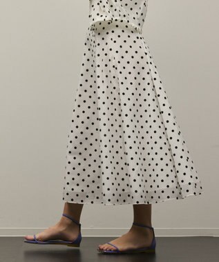 GRACE CONTINENTAL ドットフロッキータックスカート ホワイト
