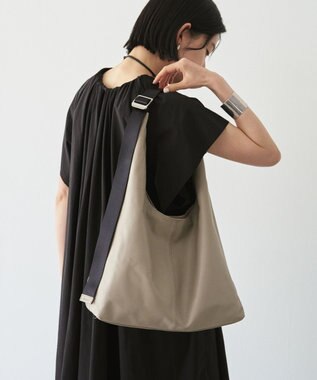 russet 《A4サイズ収納可能》レザーホーボーバッグ L(CE-1654) GrayBeige