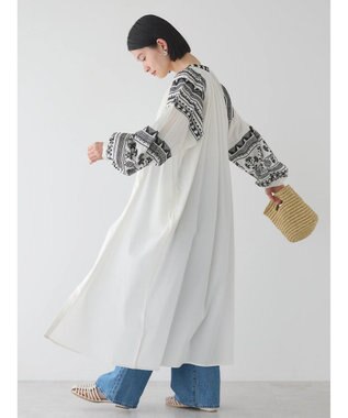 AMERICAN HOLIC インドコットン袖刺繍ワンピース Off White