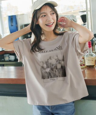 Tiaclasse 【おのののかさん着用】「サマケア」グラフィックプリントTシャツ