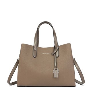 style code 9月18日入荷！【 500miペットボトル A5サイズ収納可 】軽量　シュリンク 両アオリポケット ハンドバッグ グレージュ
