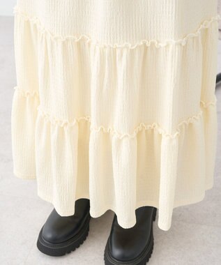 earth music&ecology メロー切替フレアスカート Ivory