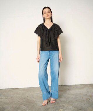 GRACE CONTINENTAL 刺繍ラッフルカラーノースリーブ トップ