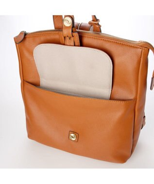 UNBILLION アトランタ ATLANTA / やぎ革軽量ボックス型リュック キャメル