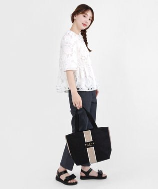 TOCCA 【A4サイズ対応・WEB＆一部店舗限定】PASSI CANVASTOTE キャンバス トートバッグ ブラック系