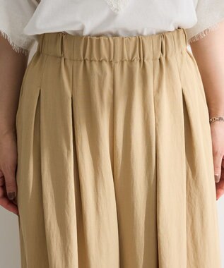 Green Parks 接触冷感イージーワイドタックパンツ Beige