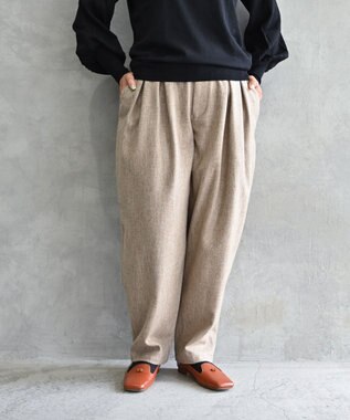 muuc 〈ロングシーズン心地良いウール混〉後ろウエストゴム有り ベルト裏にコットン使用 テーパードスラックスパンツ