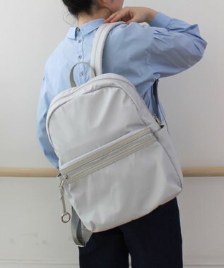 組曲 【PC用ポケット付き】ナイロンポケット バックパック アイボリー系