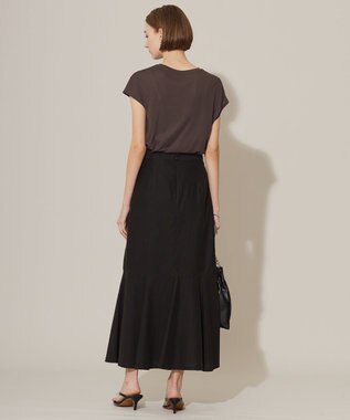 ICB L 【接触冷感・洗える】 UnleashLite スカート ブラック系