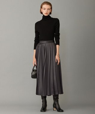 ICB L 【新色追加・WEB限定カラーあり】エクストラファインメリノ タートルネックプルオーバー ブラック系