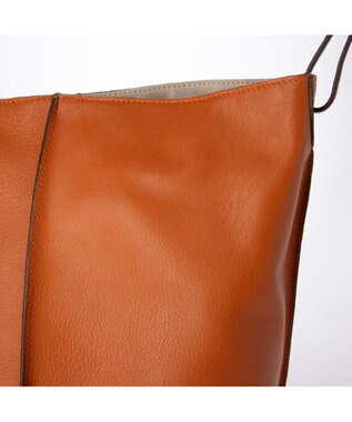 UNBILLION アトランタ ATLANTA / やぎ革軽量ショルダーL キャメル