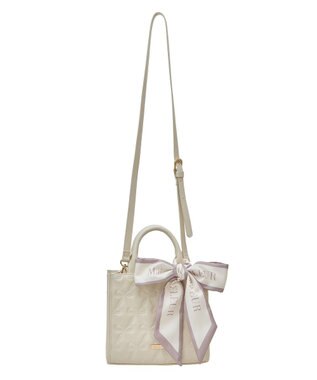Maison de FLEUR スカーフ付リボンキルティング2Wayバッグ Ivory