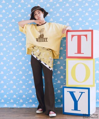 earth music&ecology 【予約】リンガーTシャツ/TOY STORY ブラウン