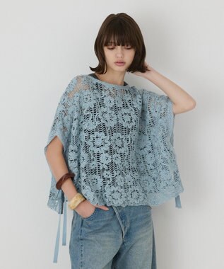GRACE CONTINENTAL メッシュエンブロイダリーポンチョトップ サックス