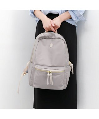 UNBILLION 【テレビ ドラマ着用アイテム】ペルケ perche / ナイロン牛革付属リュック ライトグレー