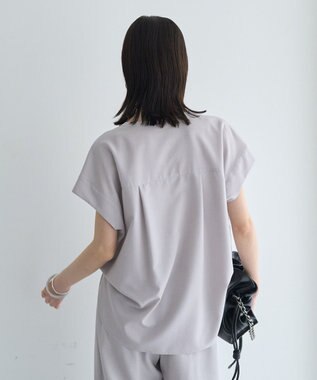 YECCA VECCA 【マシンウォッシャブル】サラサラスキッパーブラウス Light Gray