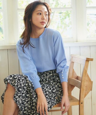 Feroux 【洗える】パールポイントパフスリーブ ニット ブルー系