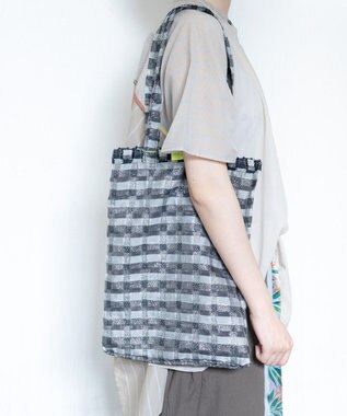 COQ ウォーターチェック リバーシブルトートバッグ A4サイズ ブラック