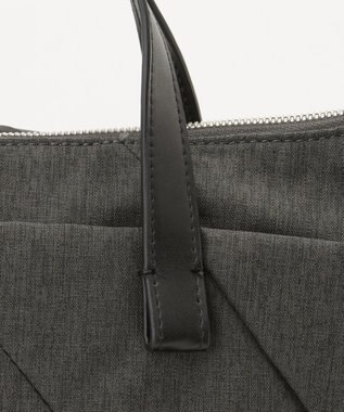 Y'SACCS ストリームラインデイパック ダークグレー