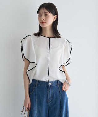 YECCA VECCA 配色ラッフルスリーブブラウス Off White