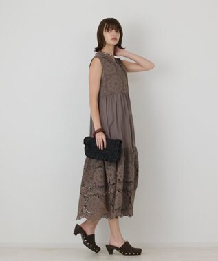 GRACE CONTINENTAL エンブロイダリーワンピース カーキ