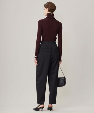 ICB 【CLASSY.1月号掲載・新色追加・洗える】エクストラファインメリノ タートルネックプルオーバー バーガンディ系