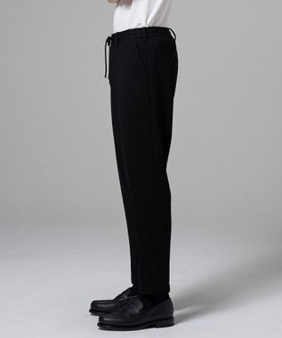 JOSEPH HOMME 【オリジナル素材 /ウエストゴム仕様】ライトタックジャージー  ドロスト付テーパードパンツ / PEGG CONVERTIBLE ブラック系