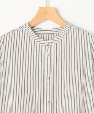 組曲 S 【前後着用可】コンパクトシャーティング チュニックブラウス アイボリー系1